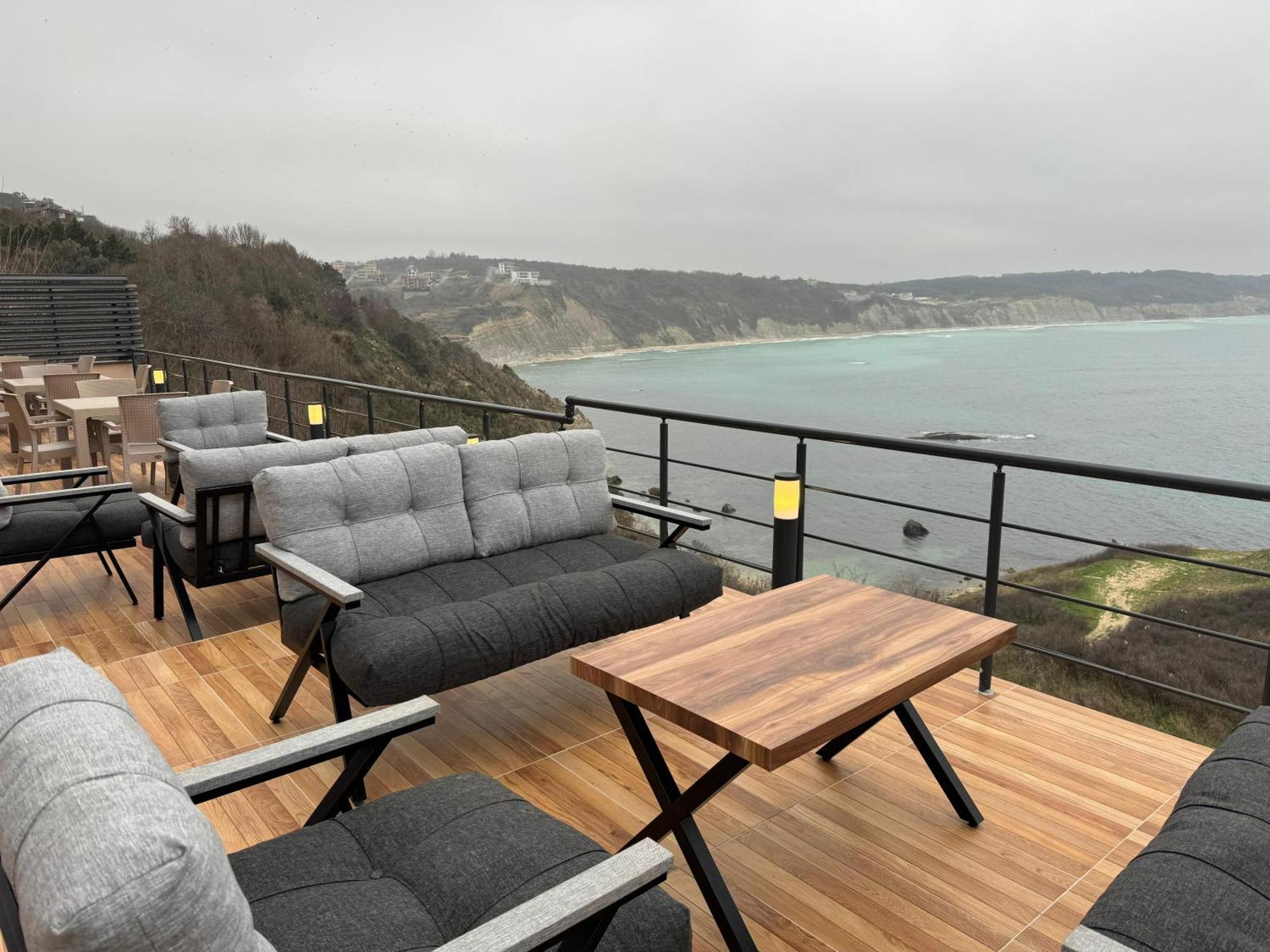 Marina Fener Hotel Istanbul Airport Karaburun  Buitenkant foto