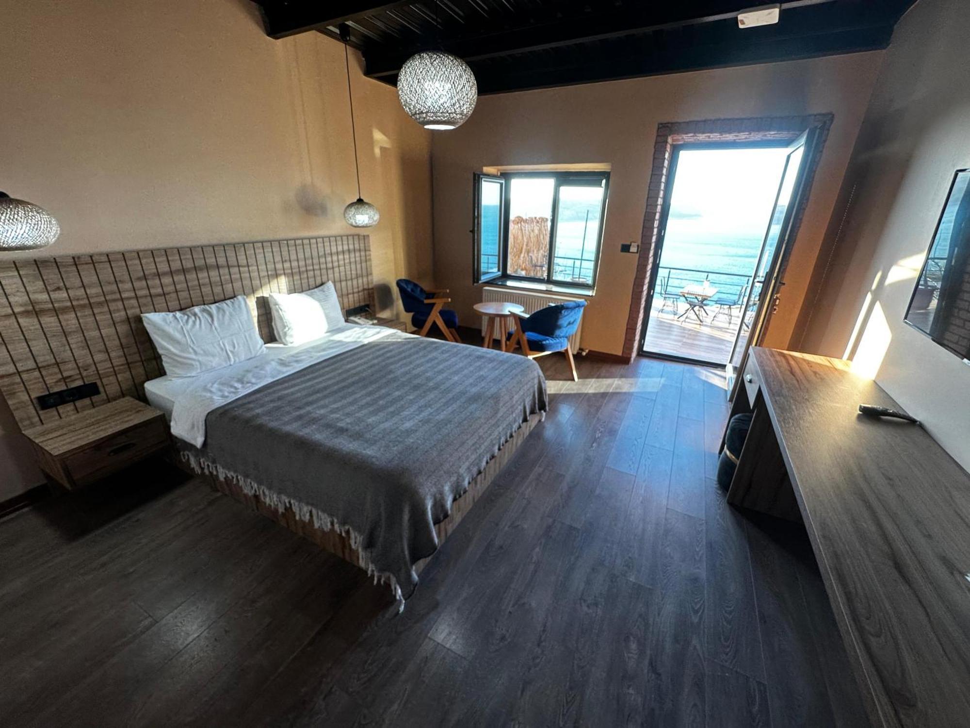 Marina Fener Hotel Istanbul Airport Karaburun  Buitenkant foto