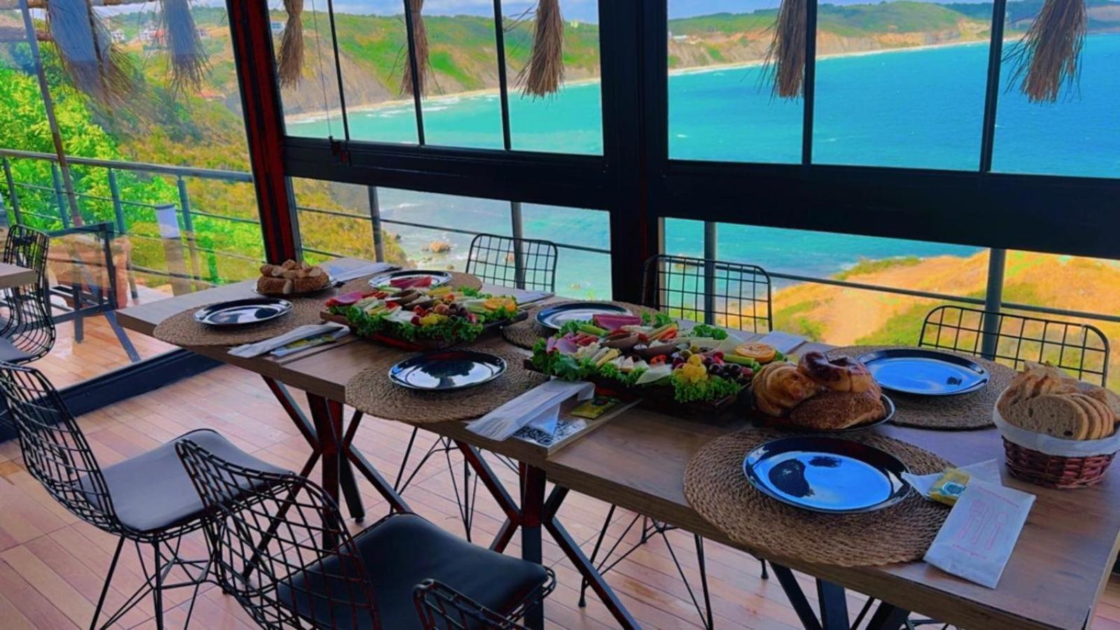 Marina Fener Hotel Istanbul Airport Karaburun  Buitenkant foto